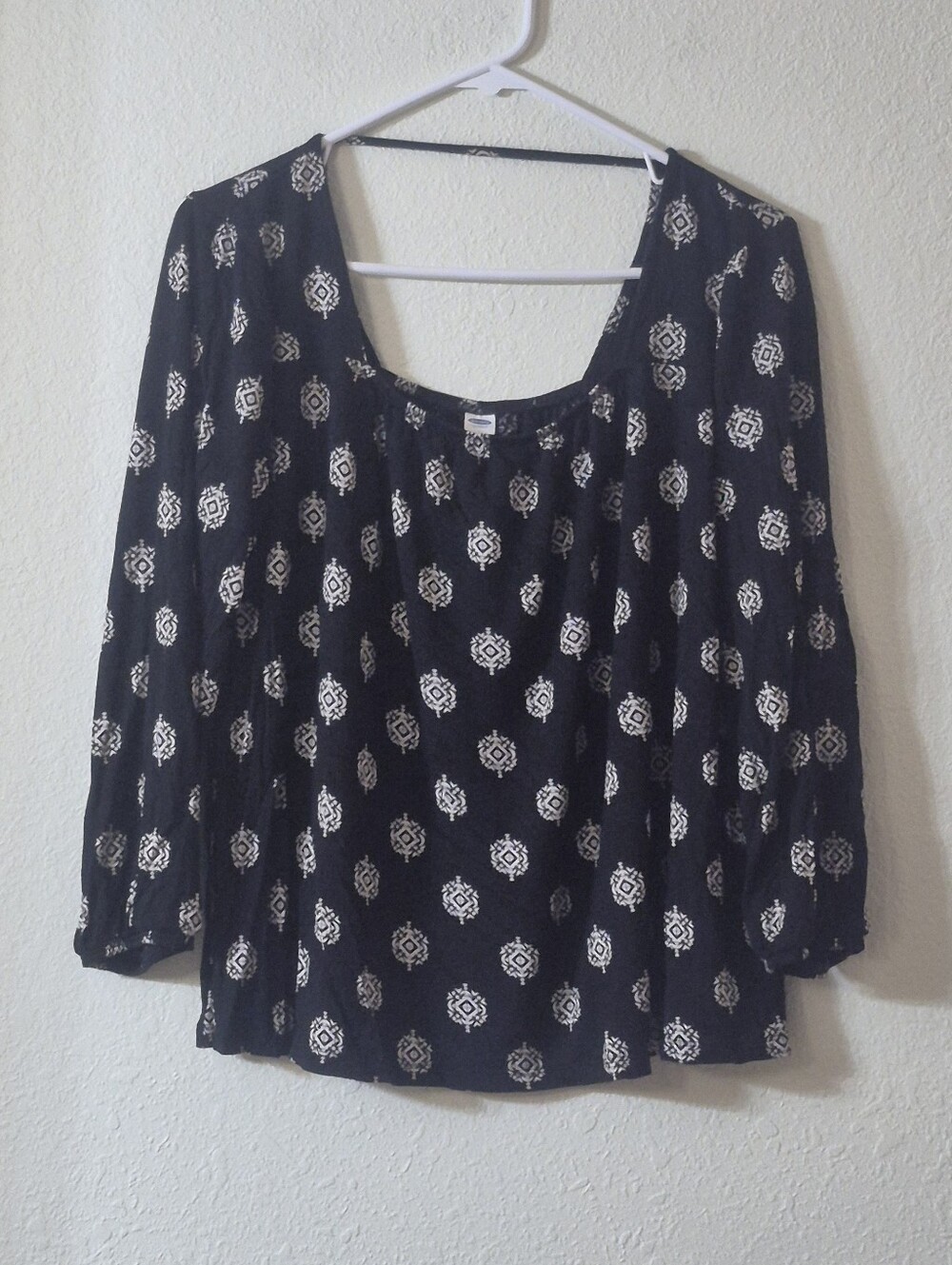 Old Navy Black Tunic with White Geometric Print